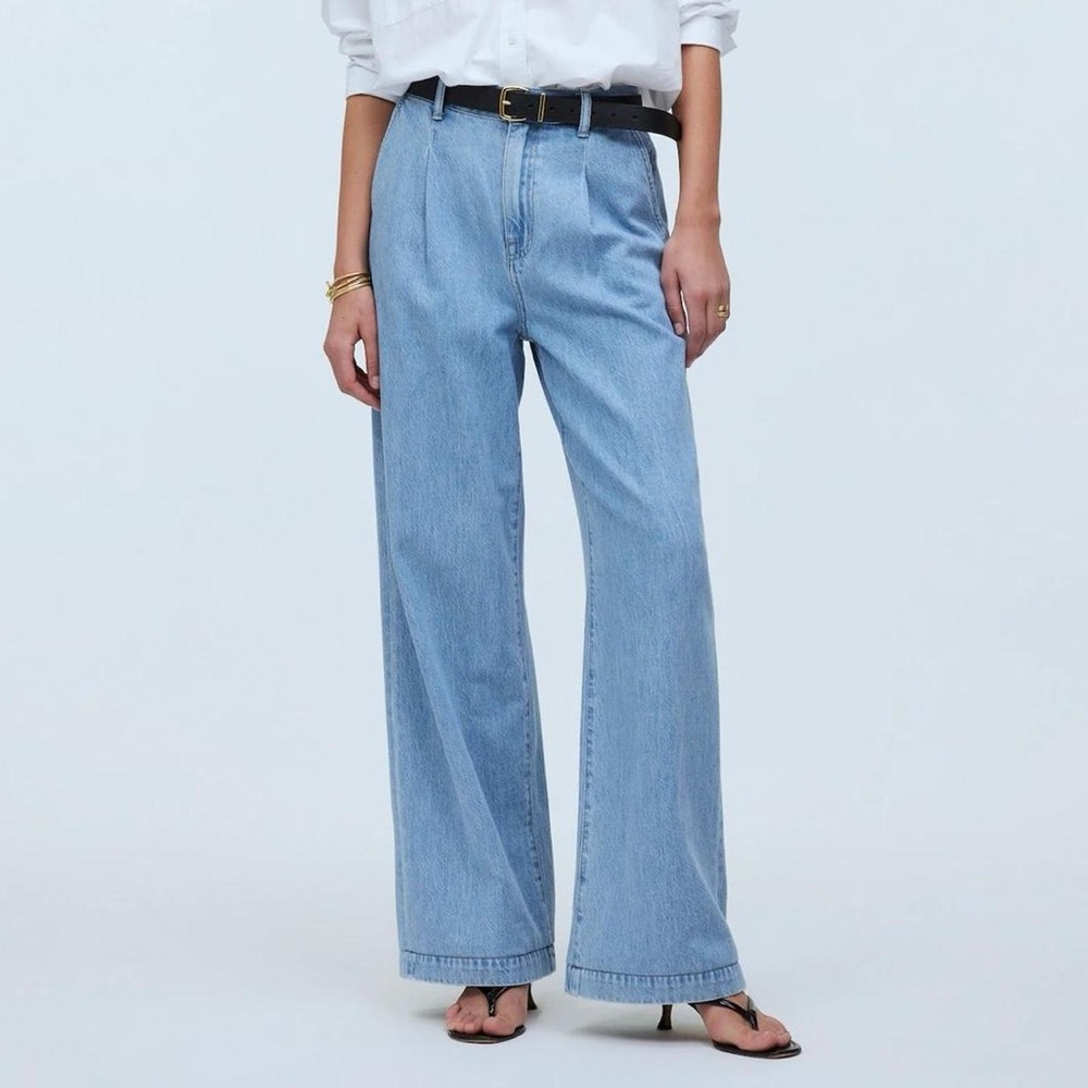 Madewell The Harlow Wide-Leg Jean: Airy Denim Edition in Benicia Wash